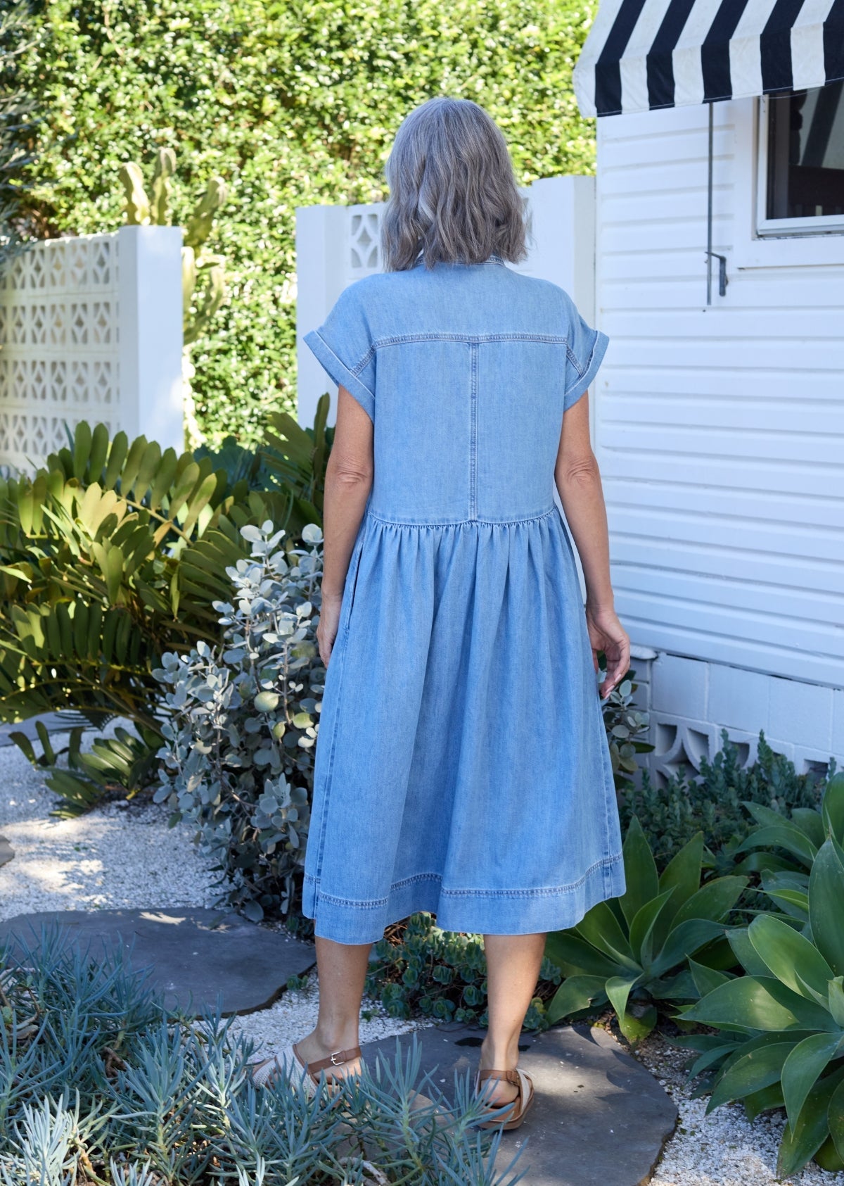 HARPER DENIM DRESS - LIGHT BLUE - PETITE